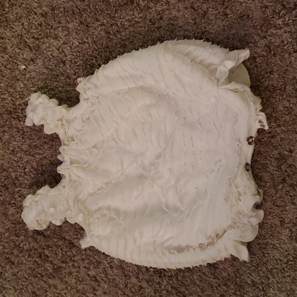 3 mo romper - Picture 2 of 2
